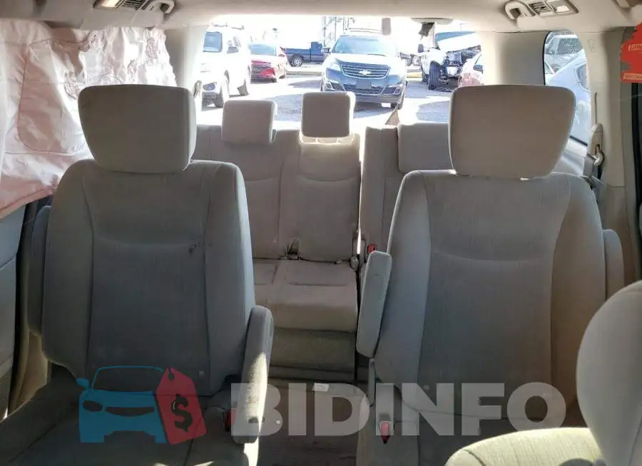 JN8AE2KP5F9130943 Photo# 10