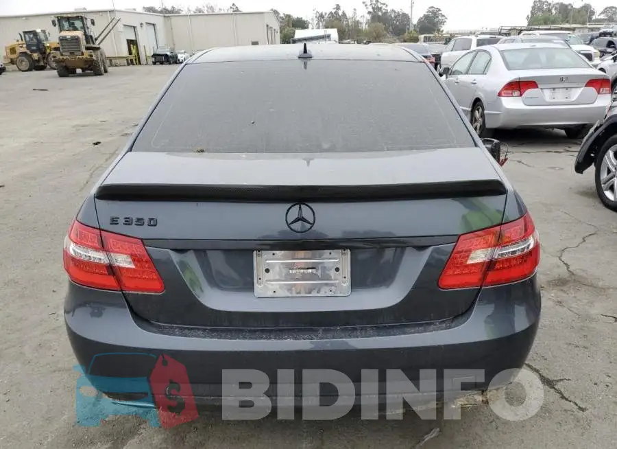 WDDHF5KB7DA742477 Photo# 6