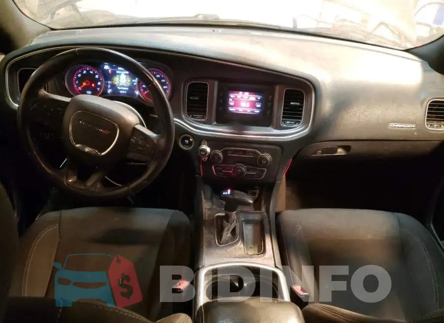 2C3CDXBG2GH180709 Photo# 8