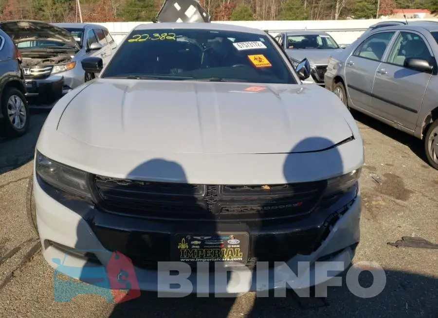 2C3CDXJG7LH238972 Photo# 5