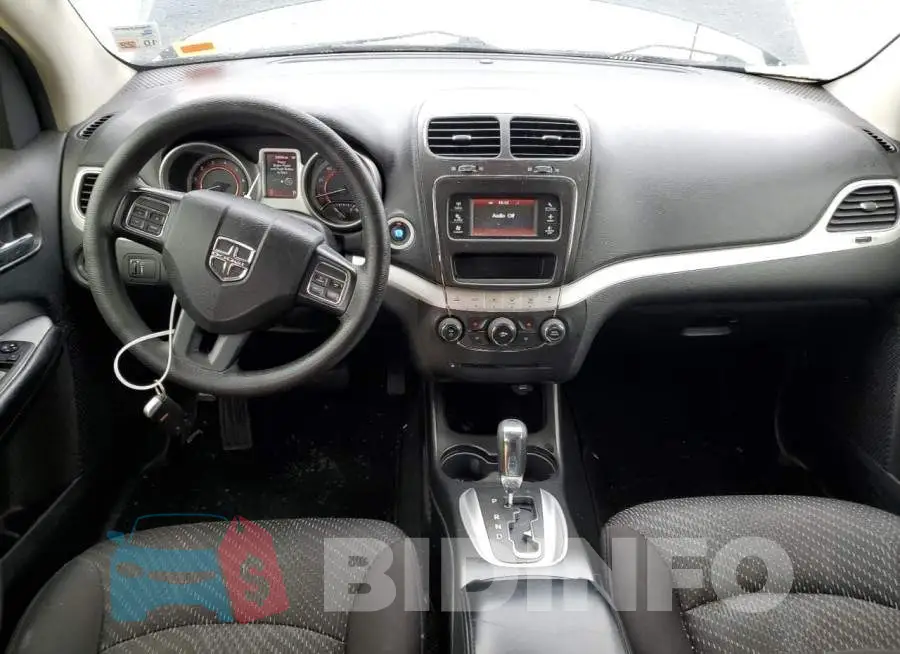 3C4PDCBG4DT630384 Photo# 8