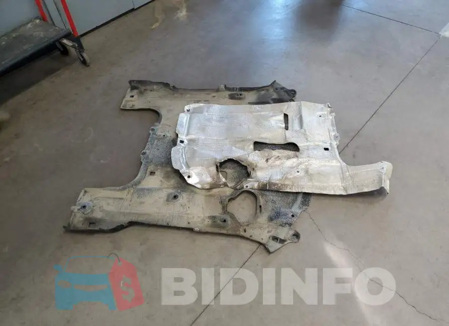 2C4RC1FGXKR559508 Photo# 13