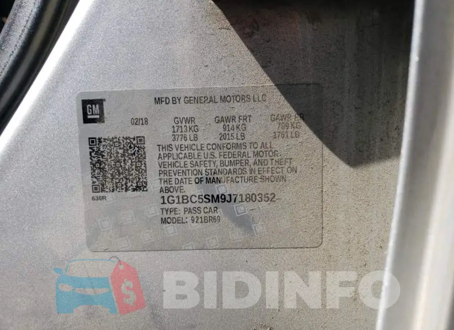 1G1BC5SM9J7180352 Photo# 10