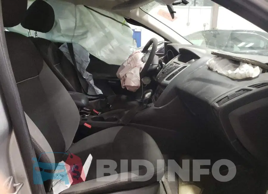 1FADP3F20EL258229 Photo# 5