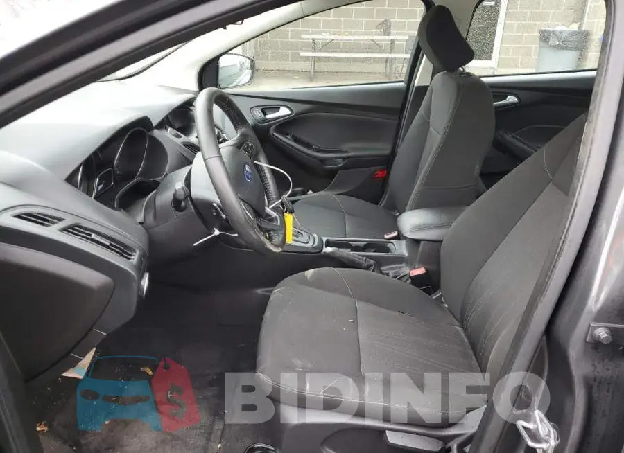1FADP3F20GL401182 Photo# 7