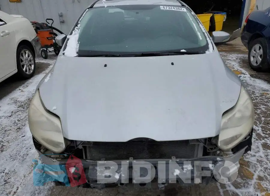 1FADP3F21EL458018 Photo# 5
