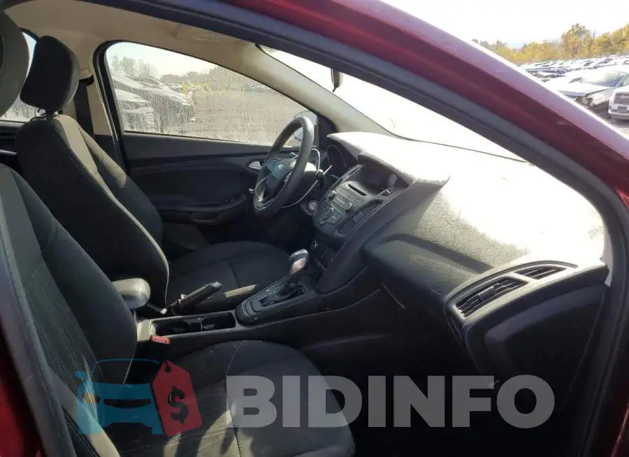 1FADP3F24GL401816 Photo# 5
