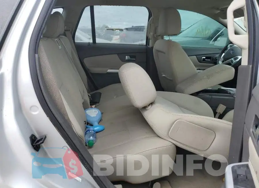 2FMDK3GC3DBA62909 Photo# 6