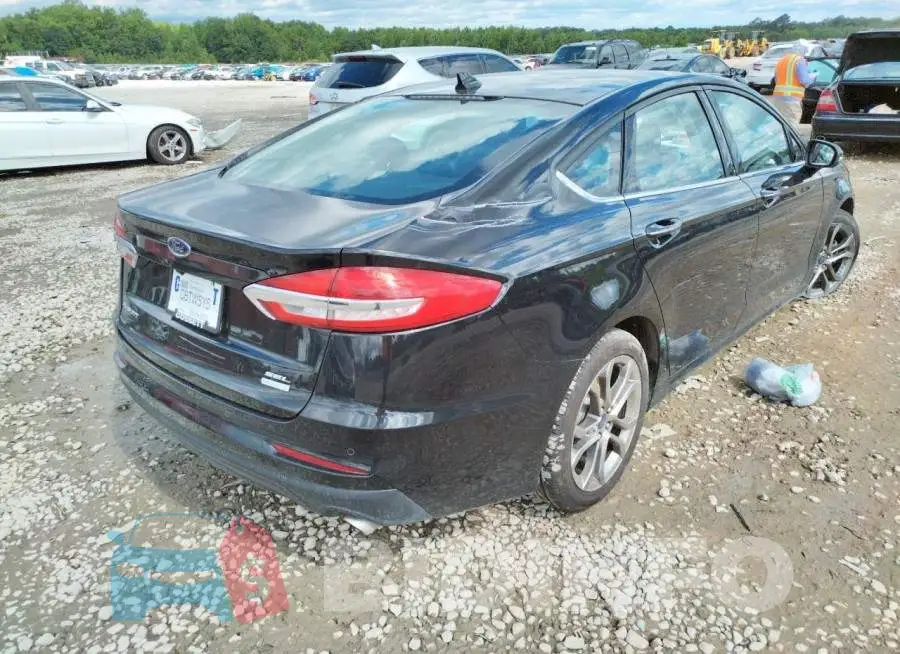 3FA6P0CD9LR116411 Photo# 4