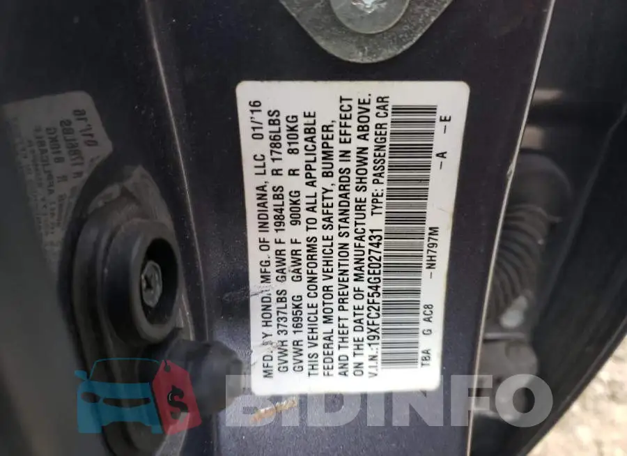 19XFC2F54GE027431 Photo# 10