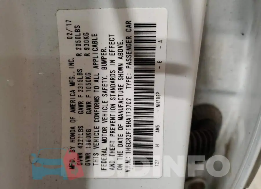 1HGCR2F19HA173702 Photo# 10