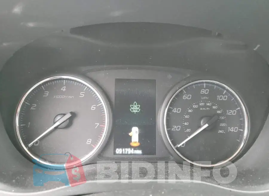 JA4AD2A36JZ063673 Photo# 9