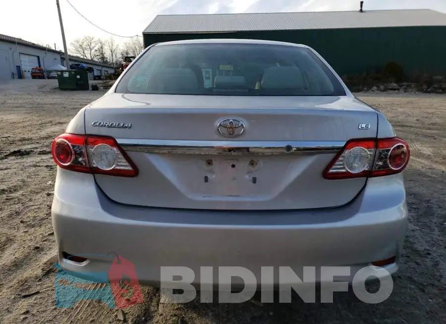 2T1BU4EEXDC051431 Photo# 6