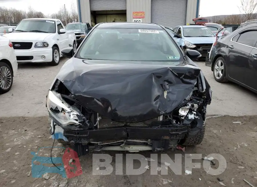 2T1BURHE2FC358779 Photo# 5