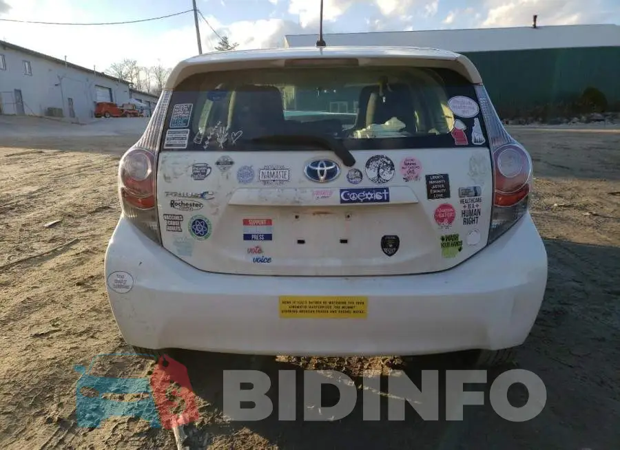 JTDKDTB33E1066324 Photo# 6