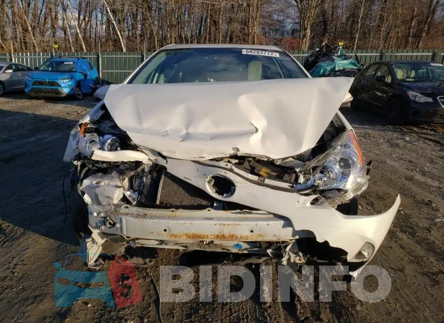JTDKDTB33E1066324 Photo# 5