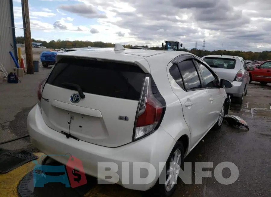 JTDKDTB36F1585014 Photo# 4