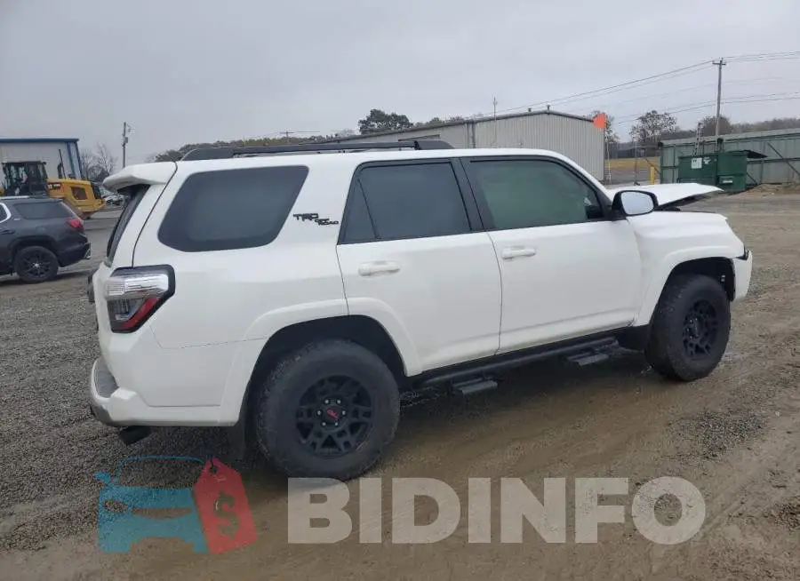 JTEBU5JR7K5698258 Photo# 3