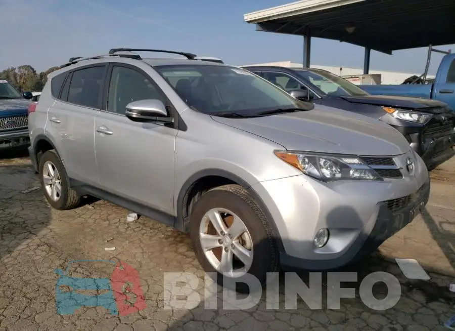 JTMWFREV6D5015712 Photo# 4