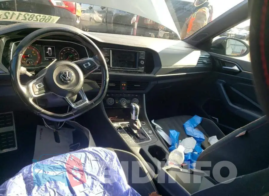 3VW6T7BU2KM156208 Photo# 8
