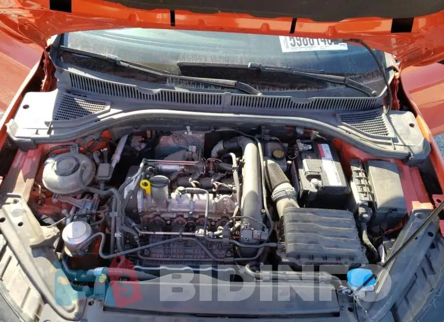3VWCB7BU3KM236770 Photo# 7