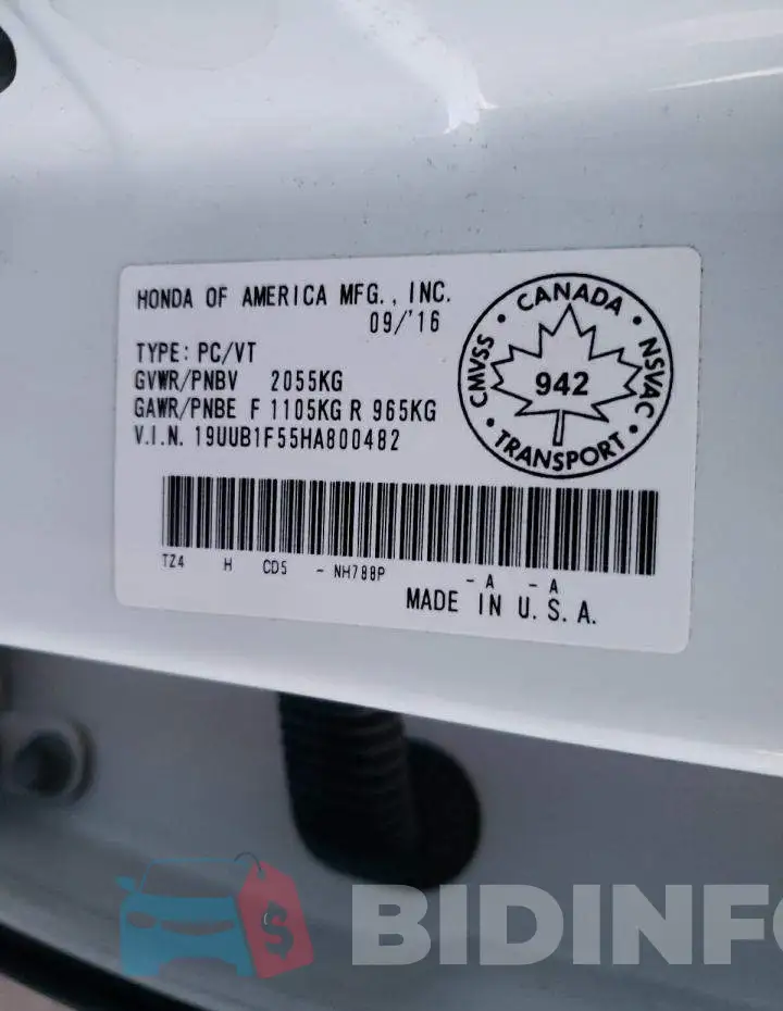 19UUB1F55HA800482 Photo# 12