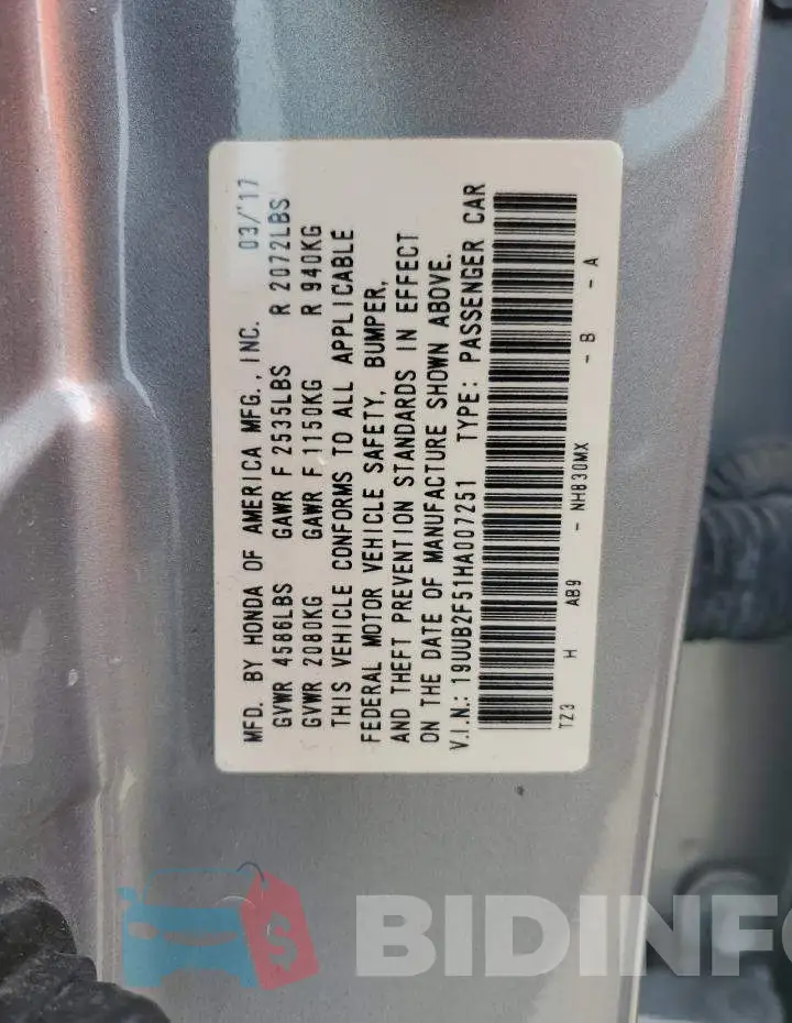 19UUB2F51HA007251 Photo# 12