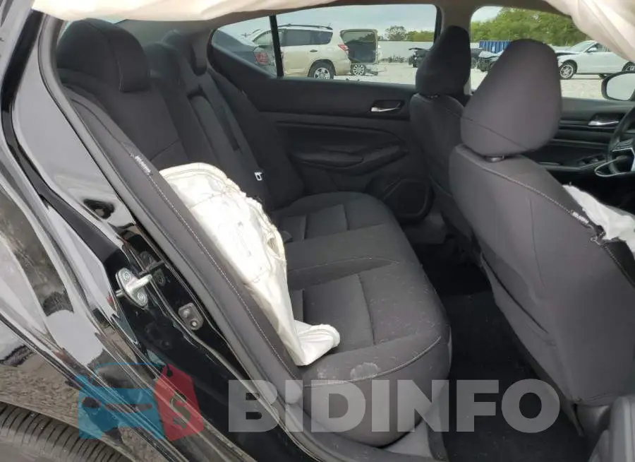 1N4BL4BV1KN325171 Photo# 6