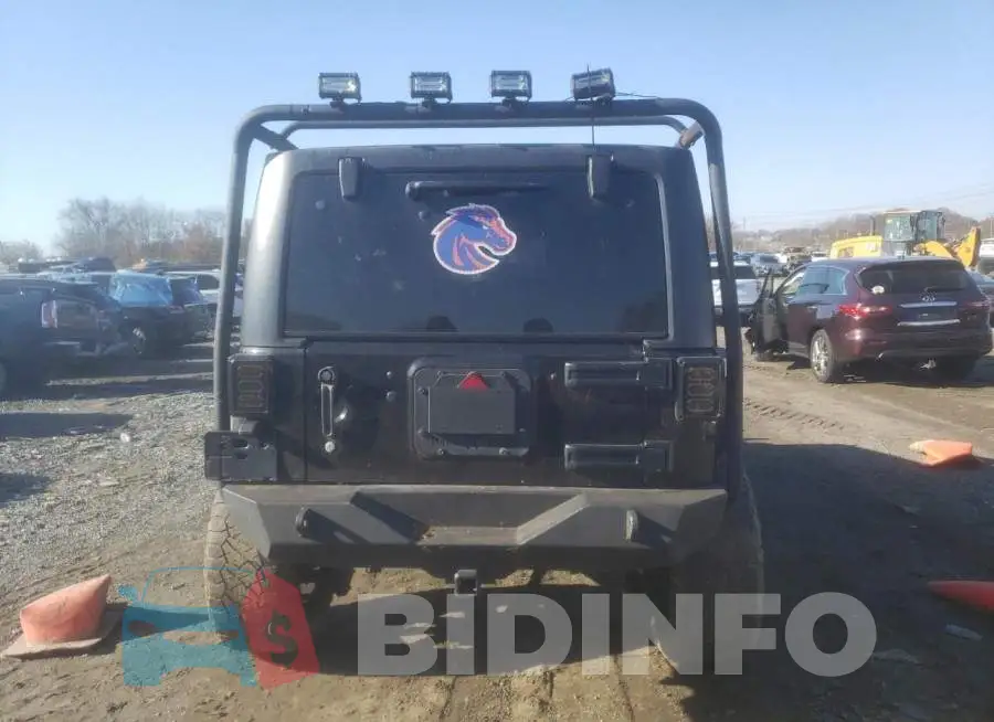 1C4BJWFG3FL559451 Photo# 6