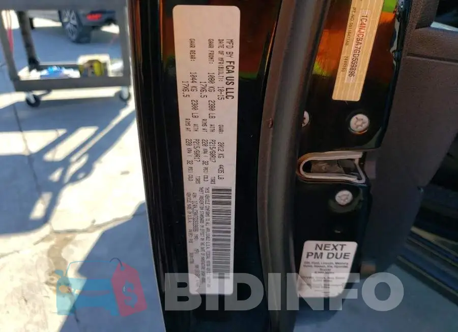 1C4NJCBA7GD559896 Photo# 13
