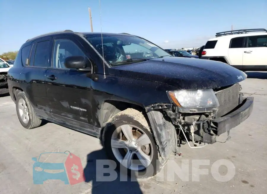 1C4NJCBA7GD559896 Photo# 4