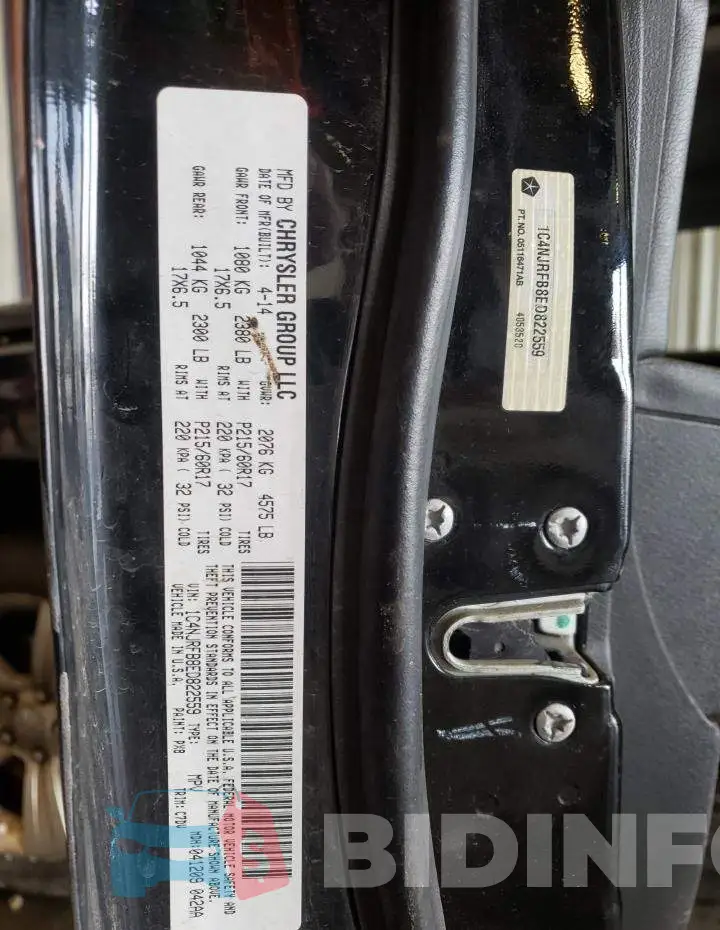 1C4NJRFB8ED822559 Photo# 12