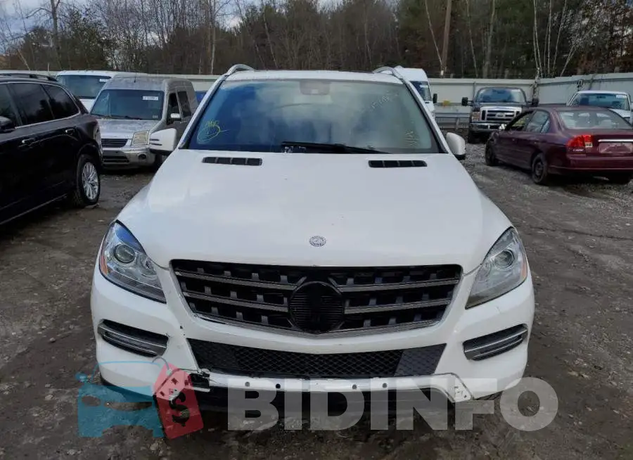 4JGDA5HB9EA320190 Photo# 5