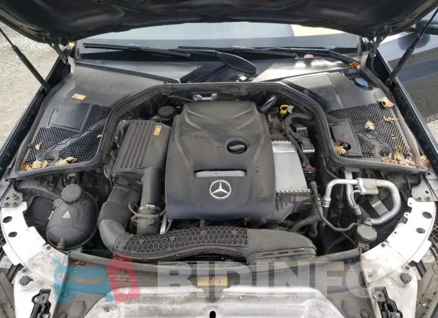 55SWF4JB5GU160143 Photo# 7