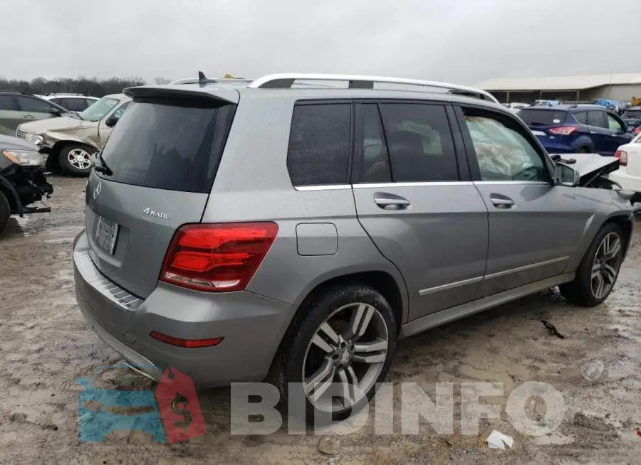 WDCGG8JB8EG202411 Photo# 3