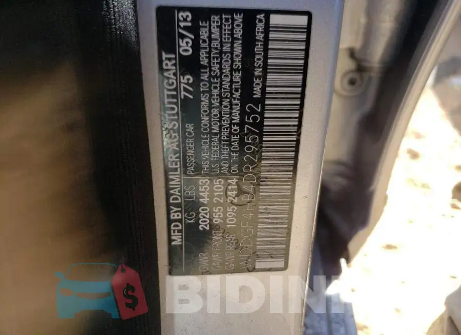 WDDGF4HB4DR295752 Photo# 10