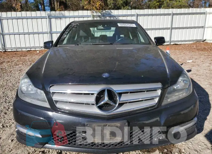 WDDGF8AB2DR250827 Photo# 5