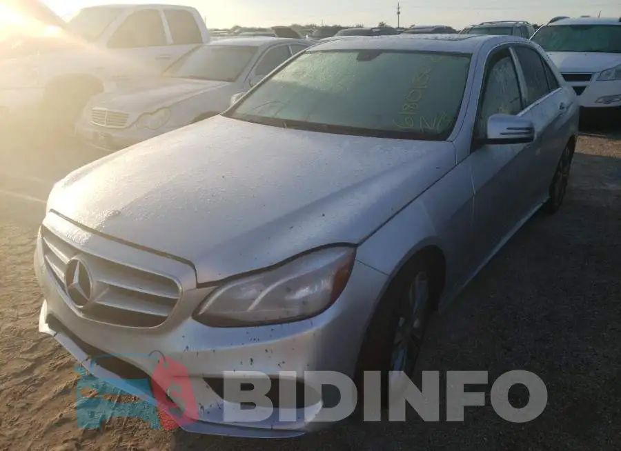 WDDHF5KB7EA811914 Photo# 2