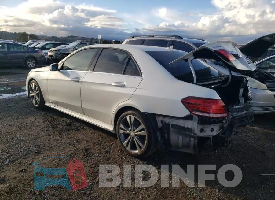 WDDHF5KBXEA881729 Photo# 2