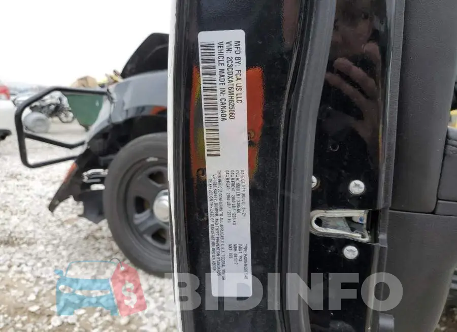2C3CDXAT6MH625060 Photo# 13