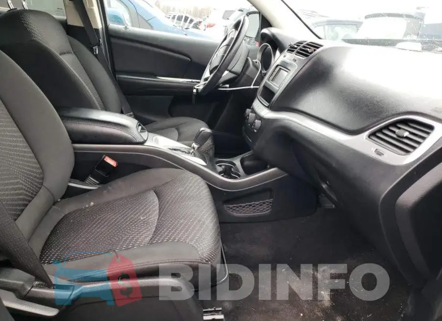 3C4PDCAB8GT175341 Photo# 5
