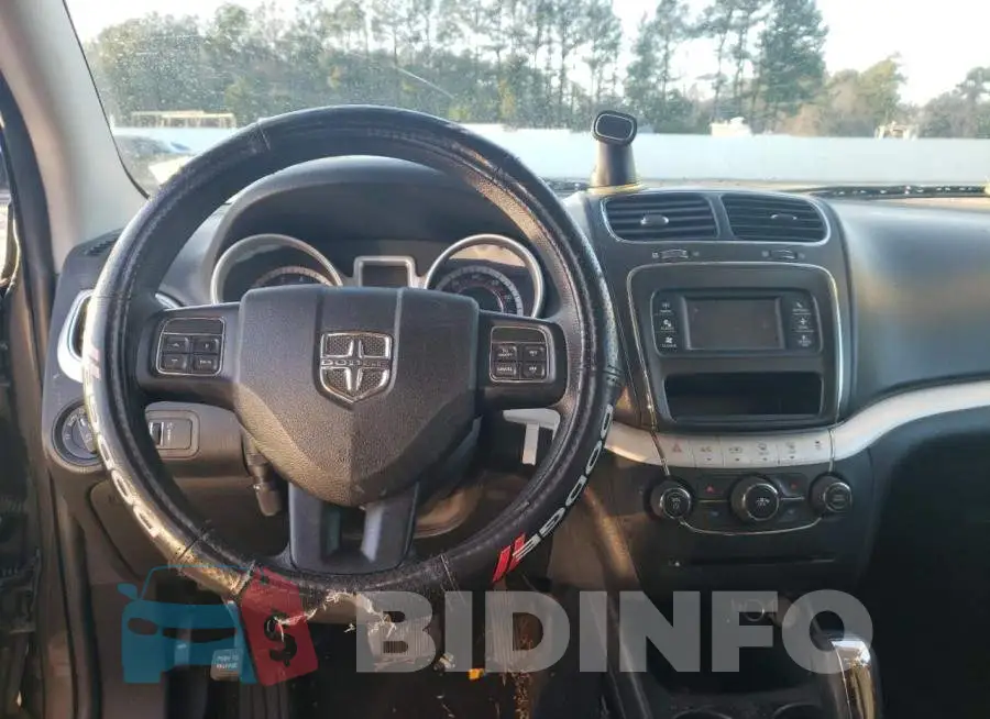 3C4PDCBG5GT224960 Photo# 8