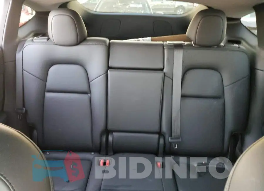 7SAYGDEE9NF480030 Photo# 10