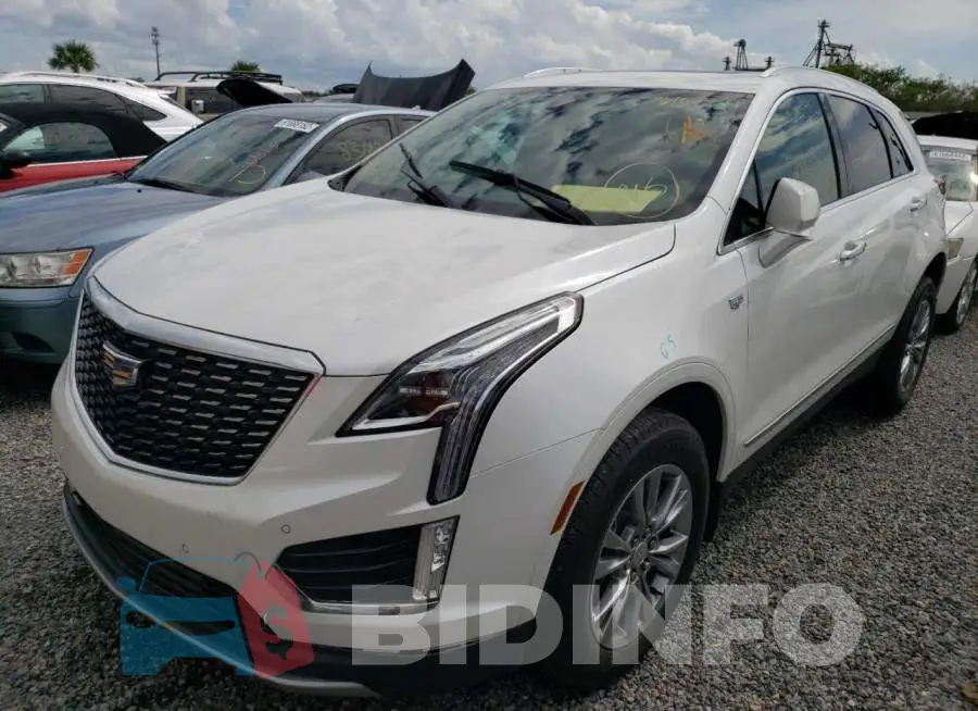 1GYKNCRSXMZ118715 Photo# 2