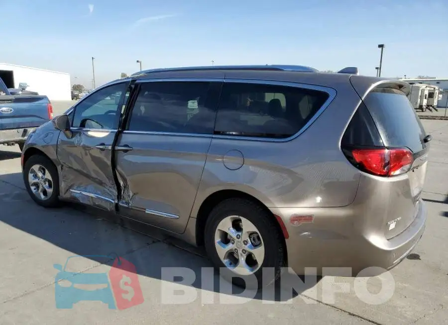 2C4RC1L79JR169633 Photo# 2