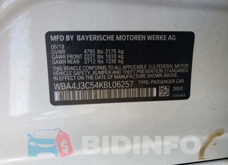 WBA4J3C54KBL06257 Photo# 10