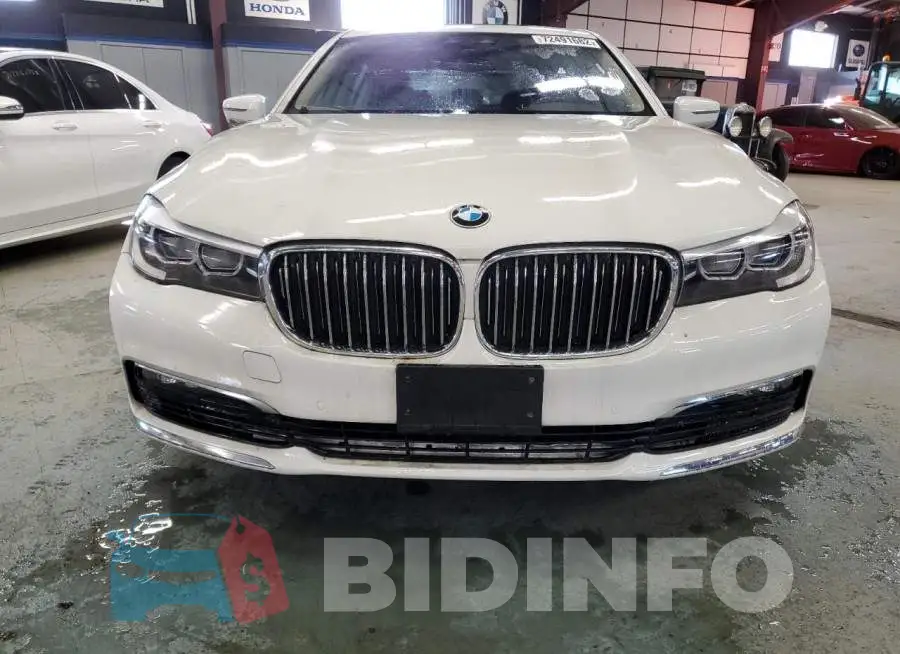 WBA7E4C51KGV28572 Photo# 5