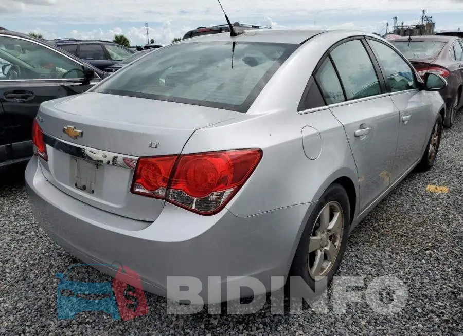 1G1PC5SB4E7125382 Photo# 4