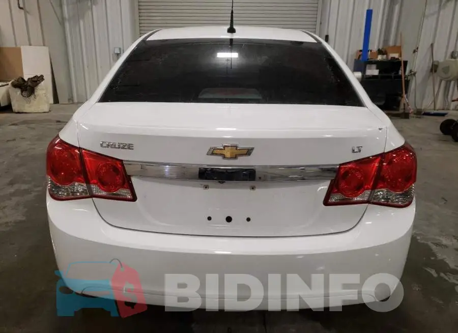 1G1PC5SB9E7175677 Photo# 6