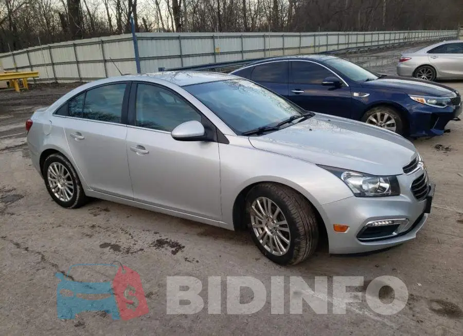 1G1PH5SB3F7118961 Photo# 4
